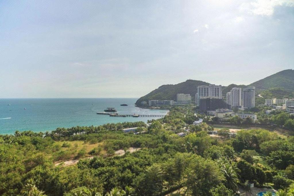 Sanya Shanghai Huating Boutique Resort Hotel Exterior photo